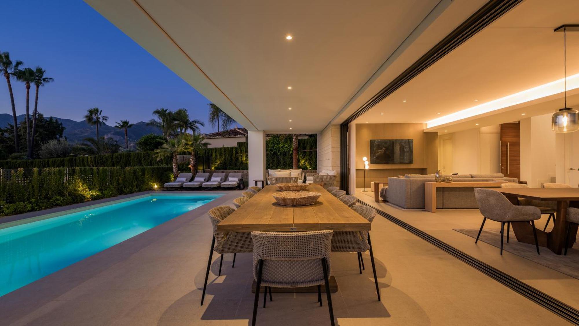 Vakantiehuis Luxury, Sea View & Pool - Palma Marbella